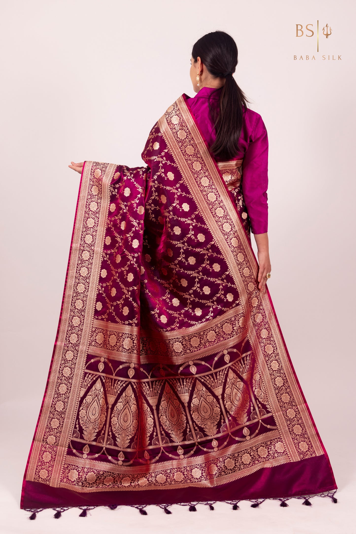Magenta Jaal Banarasi Silk Saree
